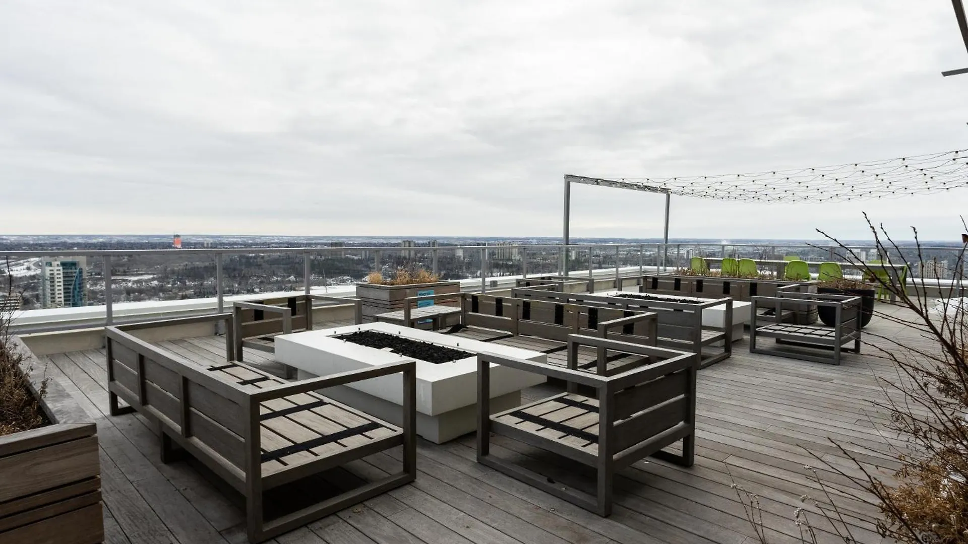 Hendrix Luxury Apartments By Corporate Stays Edmonton